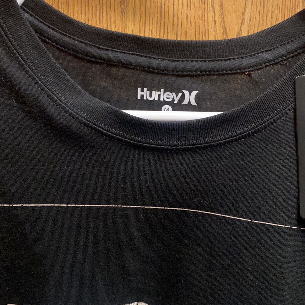 NWT Hurley Black Graphic T-Shirt - Picture 3 of 5